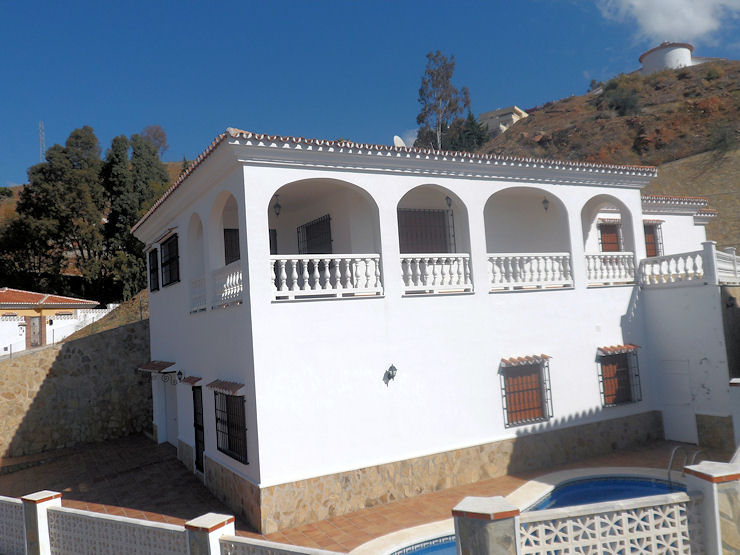 Villa for rent in Rincón de la Victoria